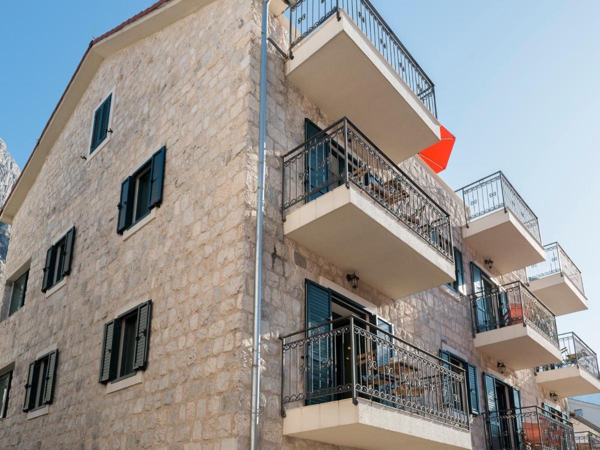 Apartments Windrose โกตอร์ ภายนอก รูปภาพ
