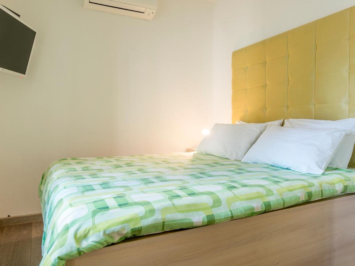 Apartments Windrose โกตอร์ ภายนอก รูปภาพ